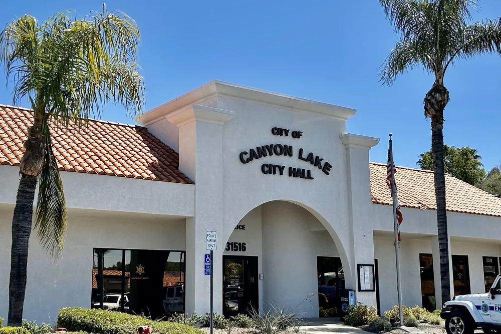 Canyon Lake, California
