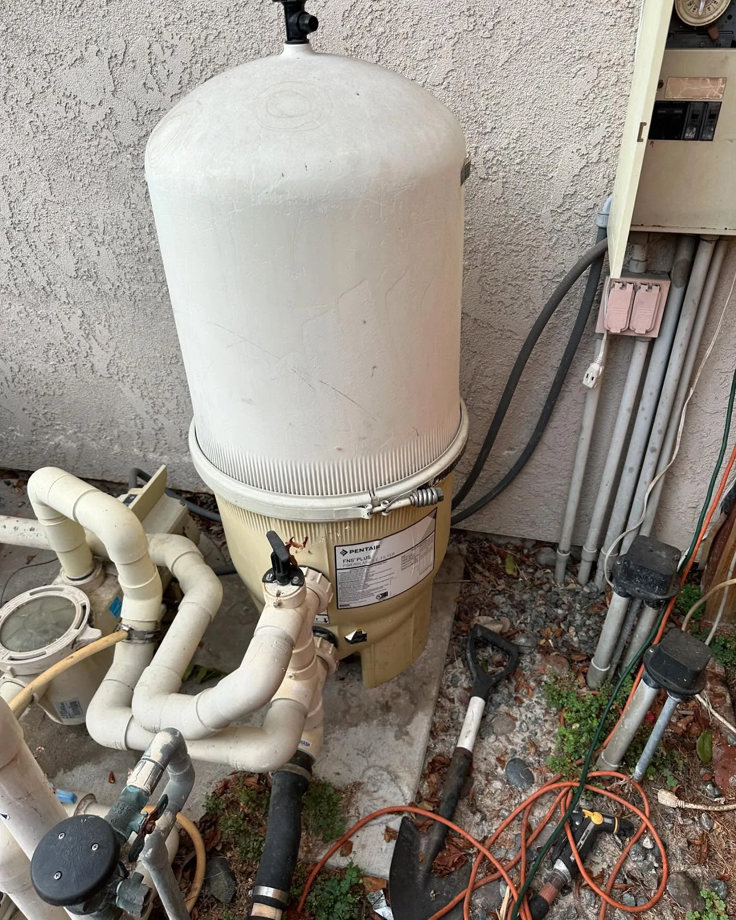 Equipment inspection during leak detection
